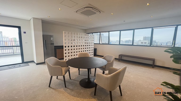 U_221 | Studio lindo próximo ao Hosp. Sírio Libanês 100mts