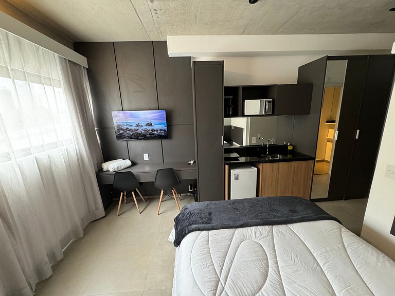 U_221 | Studio lindo próximo ao Hosp. Sírio Libanês 100mts