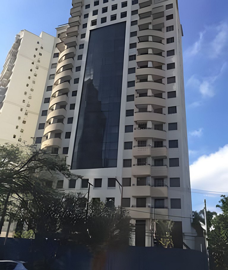 QF_508 | Confortável Flat- Faria Lima