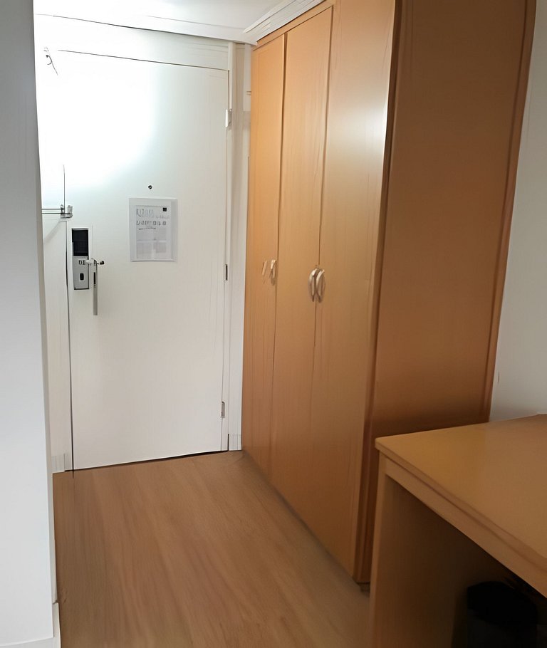 QF_508 | Confortável Flat- Faria Lima