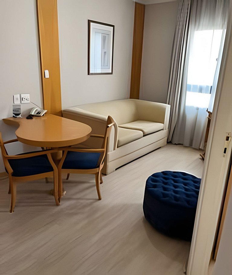M_2205 | Flat R. Capote Valente - Pinheiros