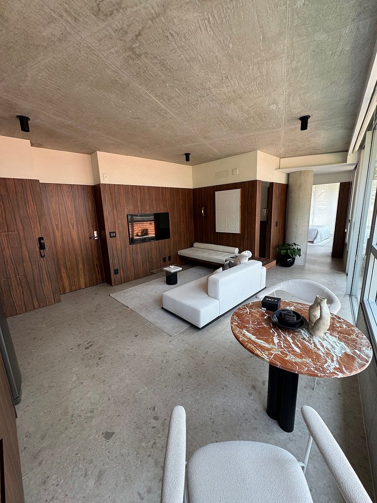 FLT_22 | Apartamento no coração da Faria Lima